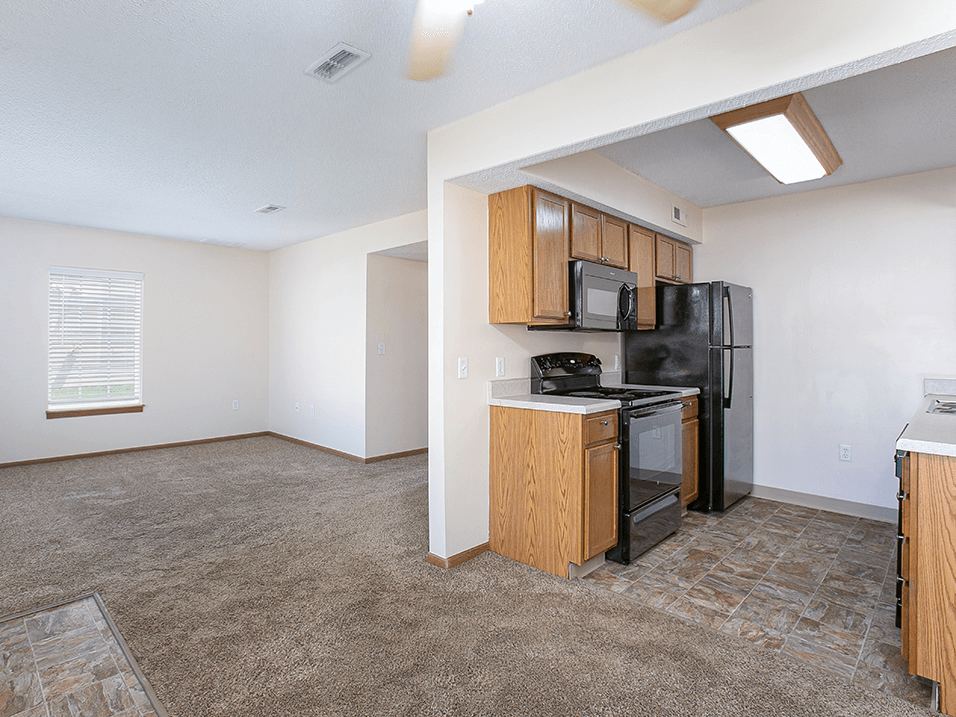 Ridgeport Apartments and Townhomes Image 7