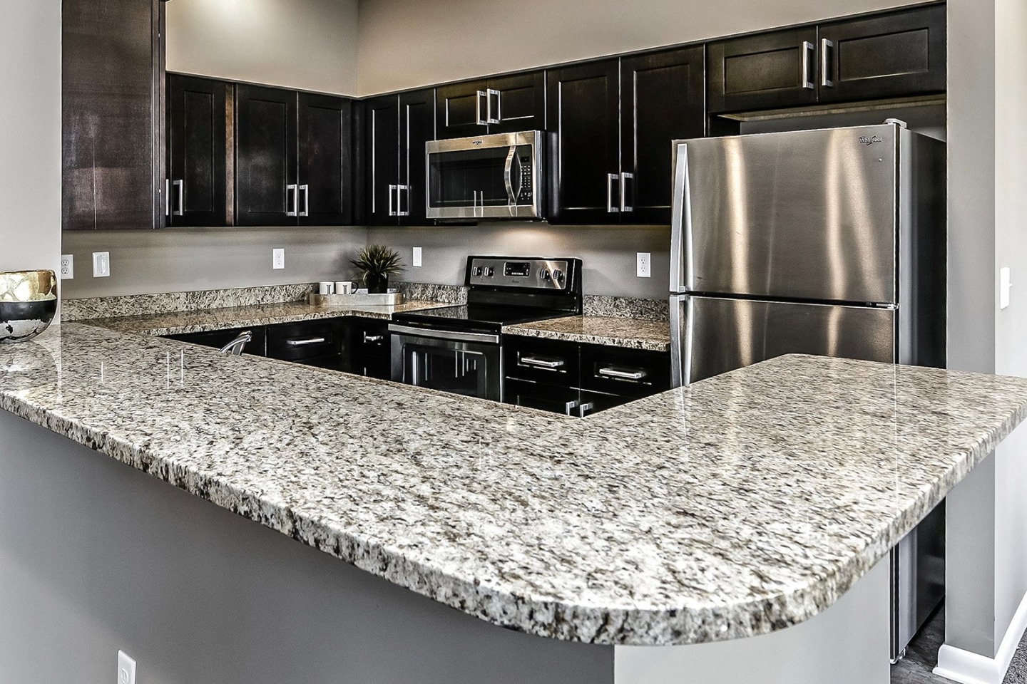 The Apartments at Lux 96 Image 9