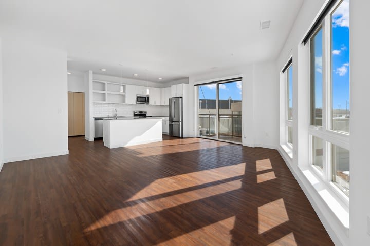 The Lydell Luxury Living Image 4