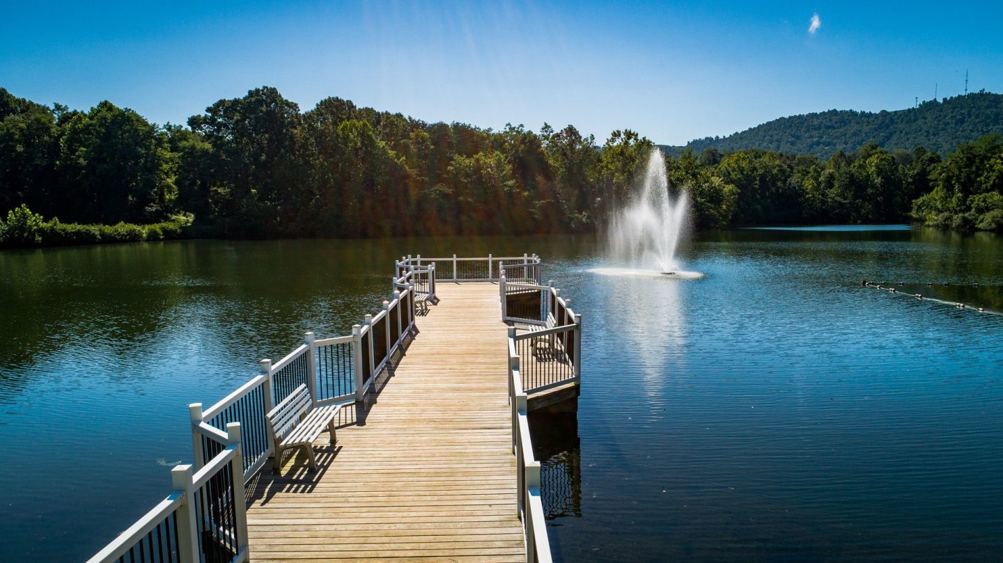 Lakeside Image 4