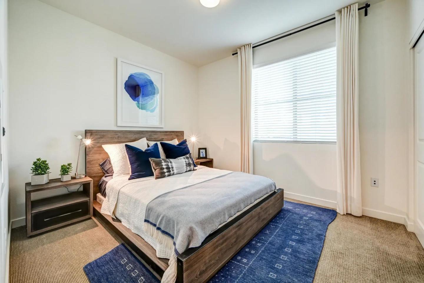 Castile Apartments Image 32