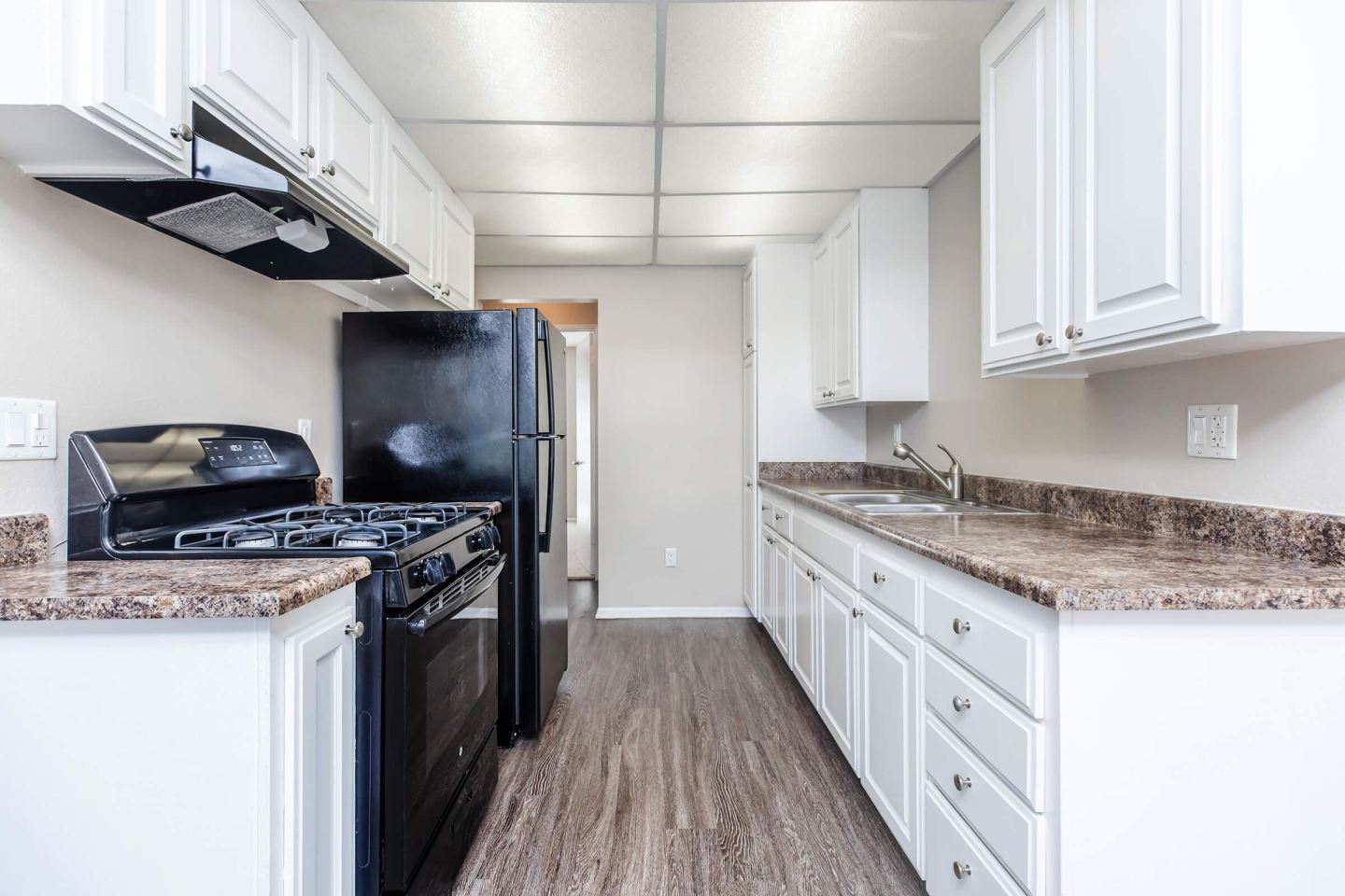 Huntington Highlander Apartment Homes Image 11