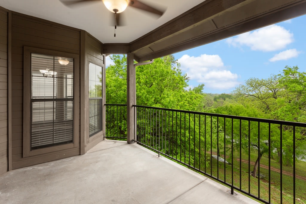 Waters Edge Apartment Homes Image 46
