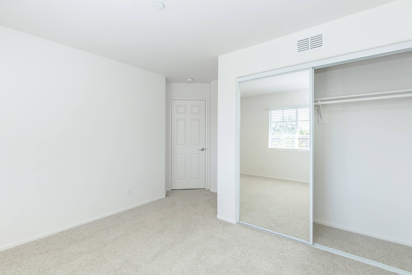 Villas Antonio Apartment Homes Image 75