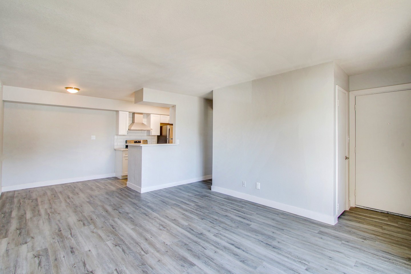 Broadway Vista Apartments Image 6