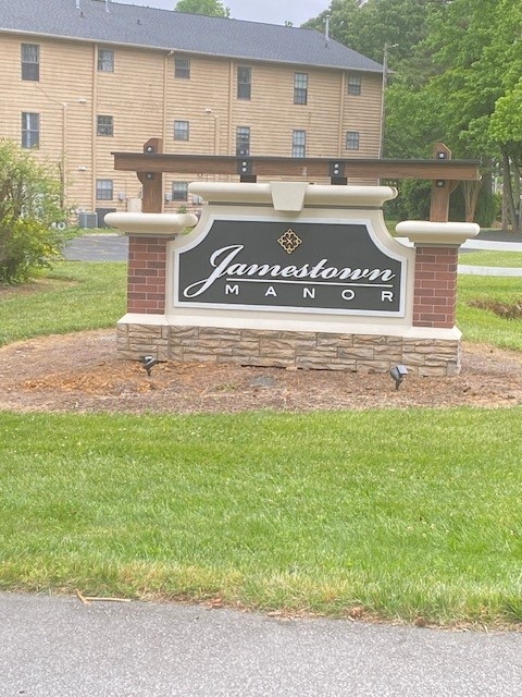 Jamestown Manor Apartments Image 19
