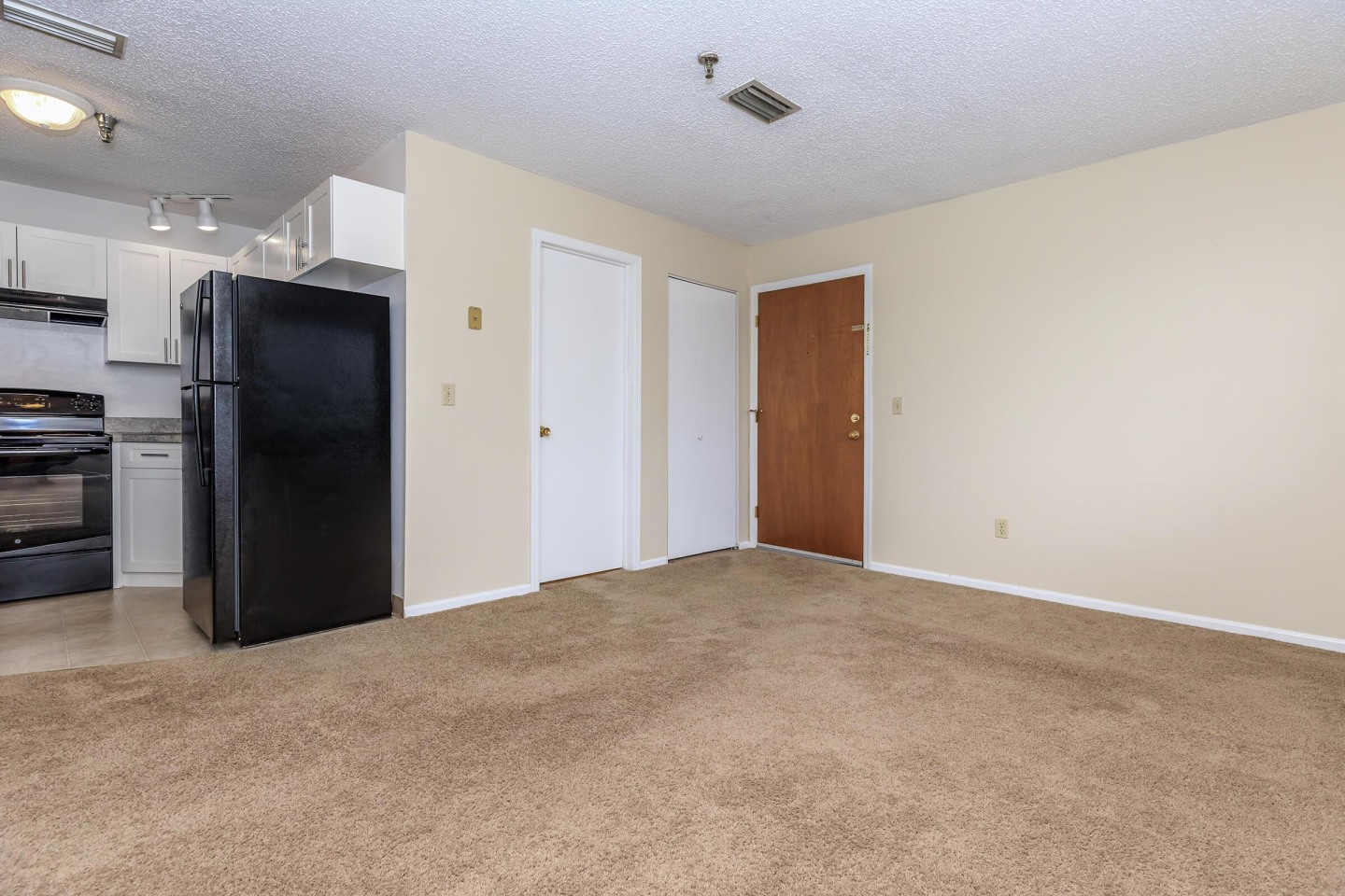 Lakeview Apartments Image 12