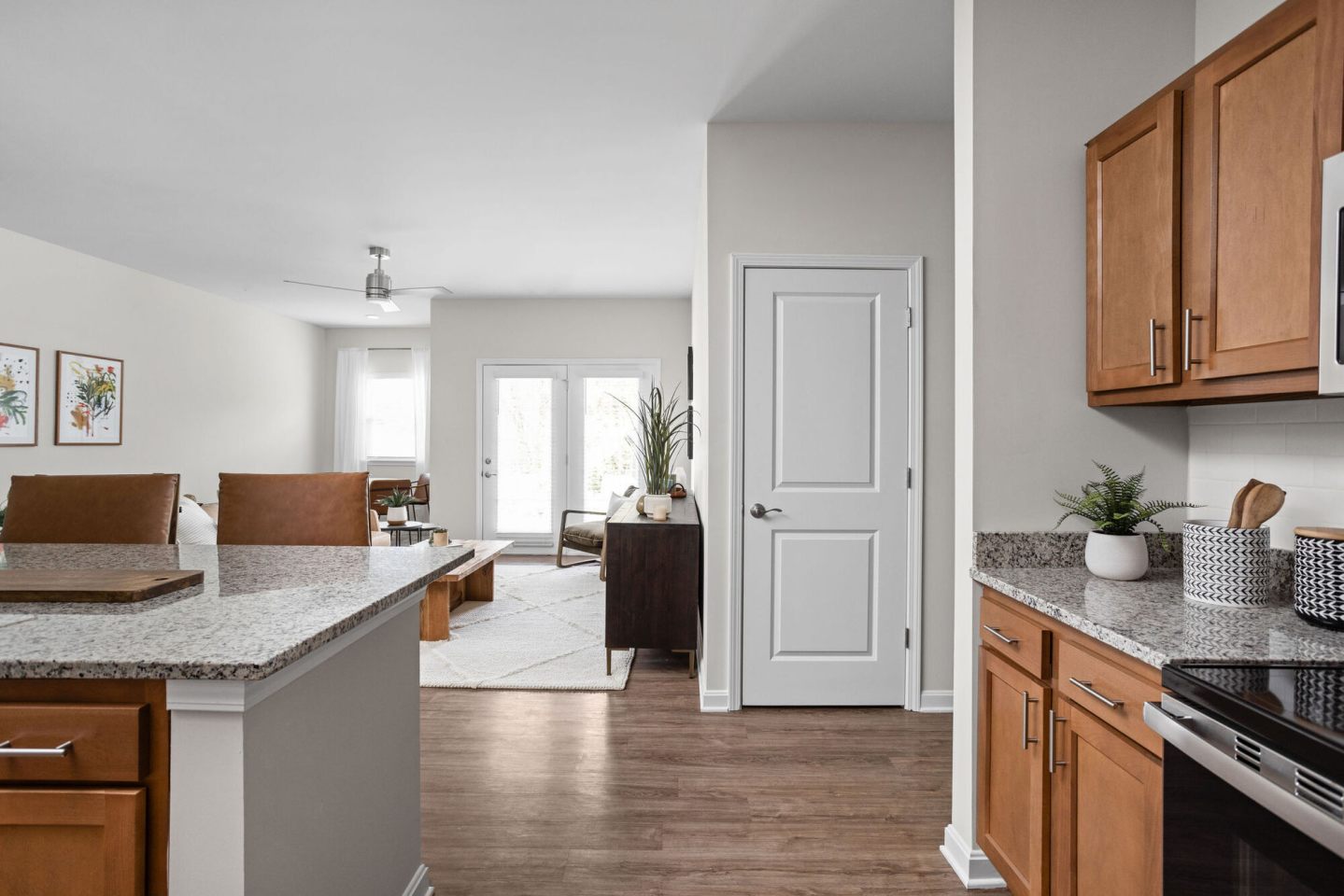 Smyrna Village Apartments Image 8
