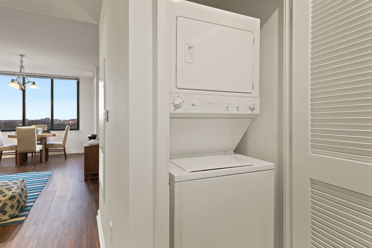 Wentworth House Apartments Image 17