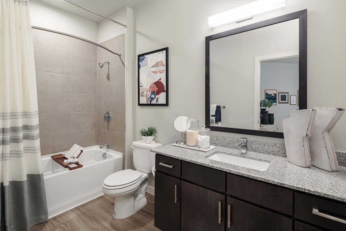 Salado at Red Berry Image 15