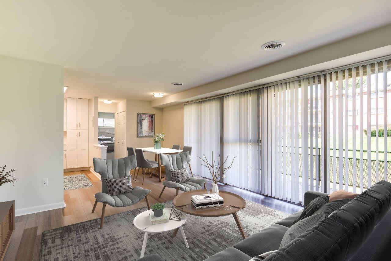Capital Crossing Apartments Image 1