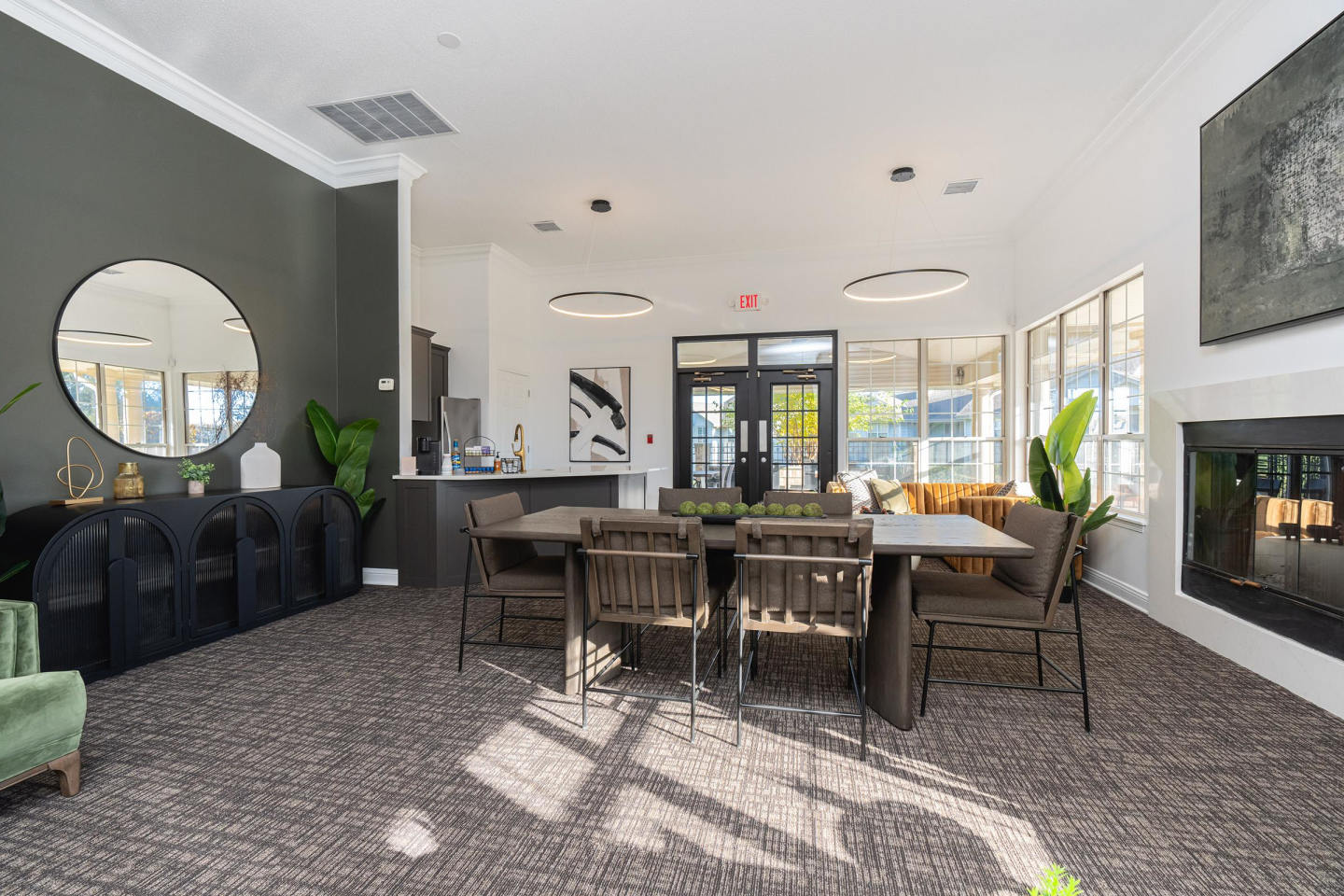 Ravinia Apartments Image 40