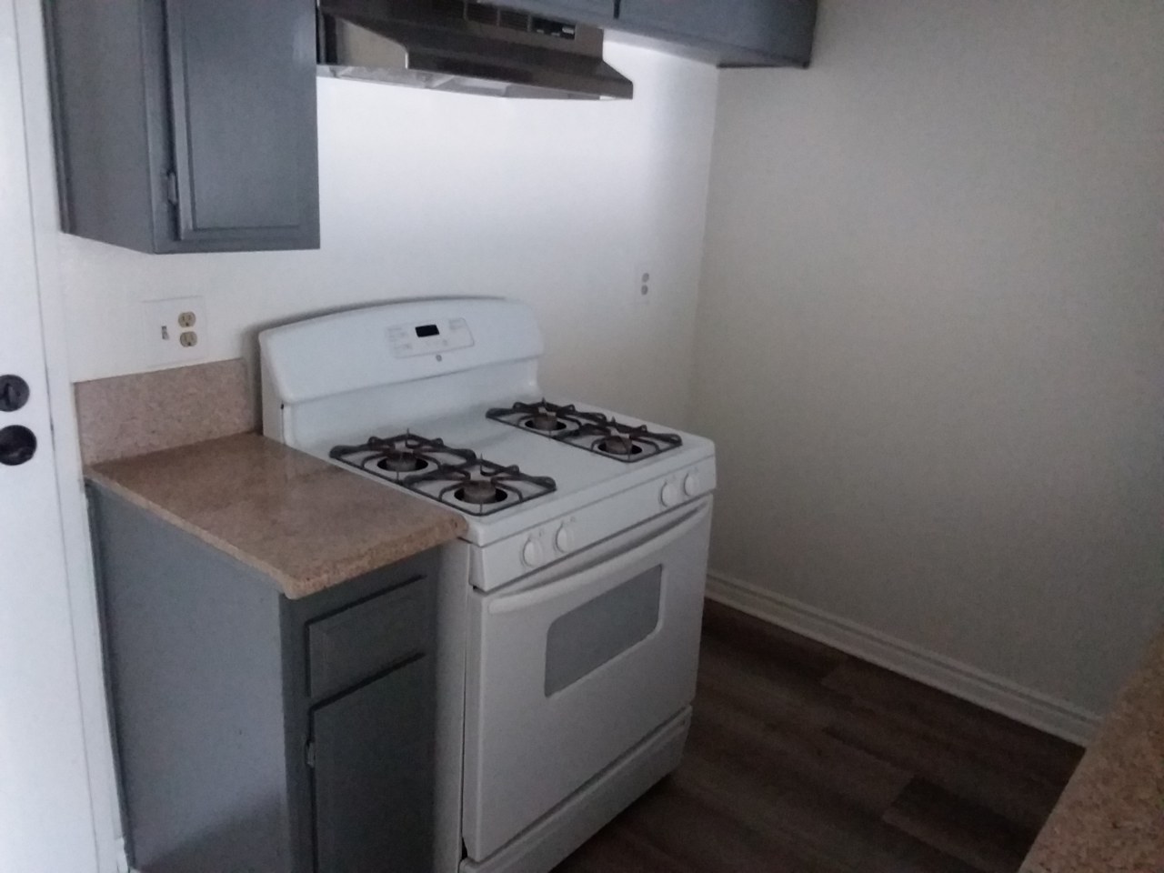 1620 Venice Blvd. Image 4