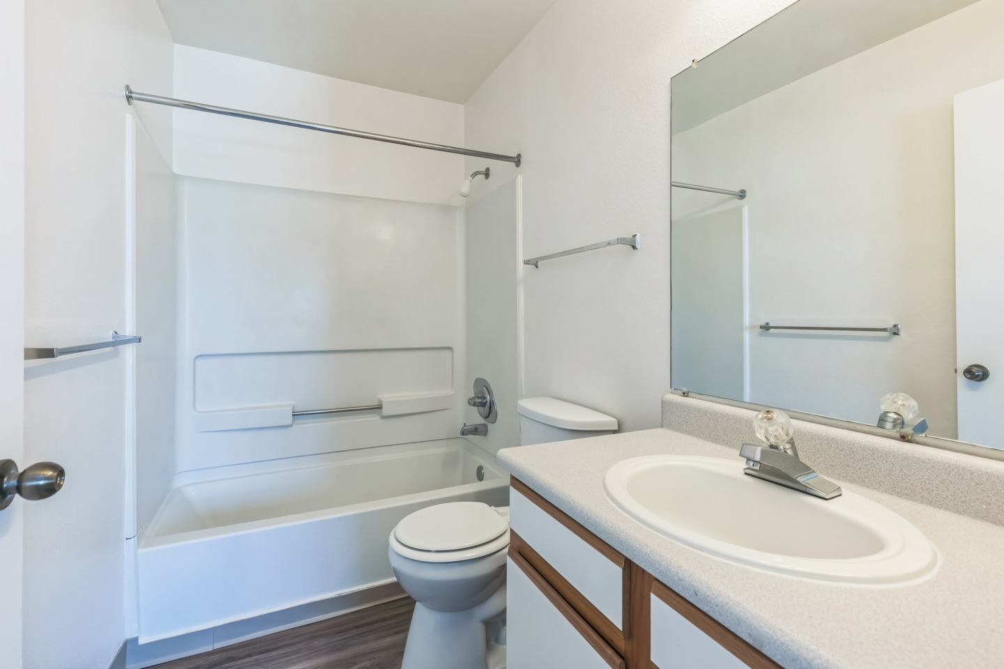 Timber Lake Townhomes Image 10