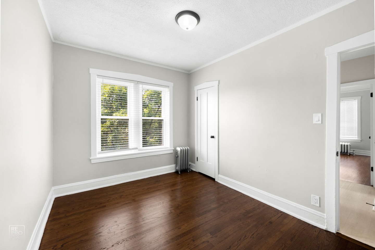 703 N Austin Blvd Image 15