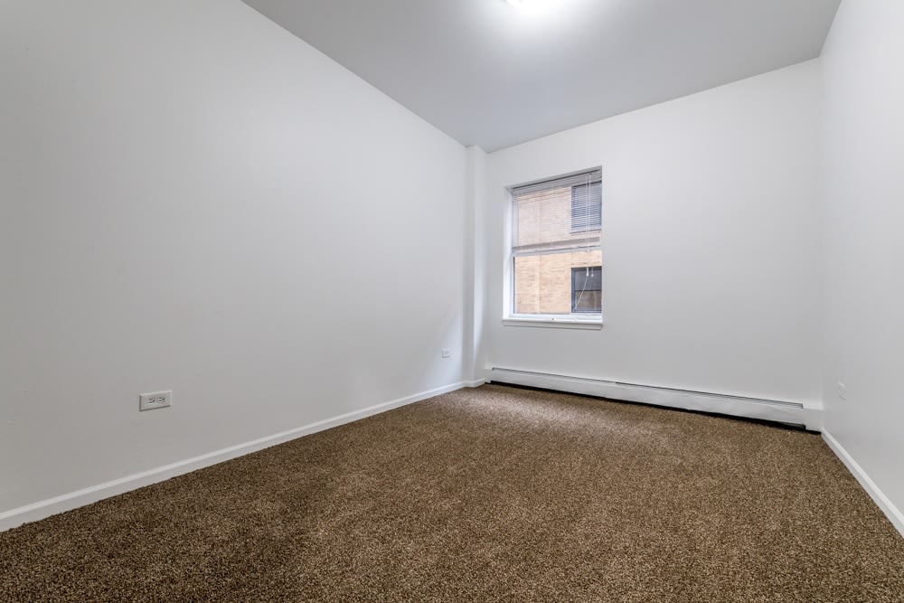 5556 W Jackson Image 10
