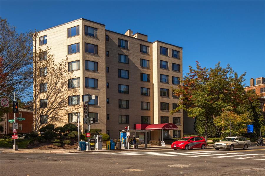 5100 Connecticut Avenue Image 10
