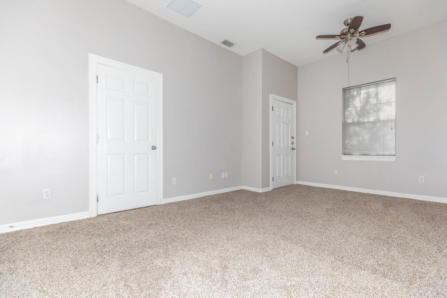 Las Misiones Apartments Image 33