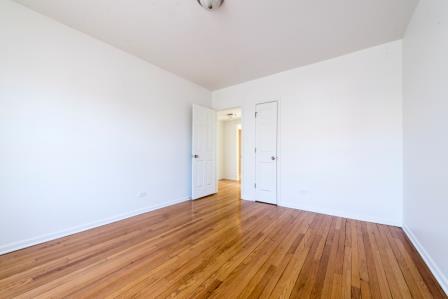 1101 N LeClaire Ave Image 4