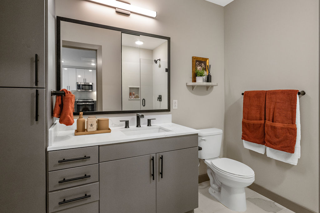 Madison West Elm Image 98