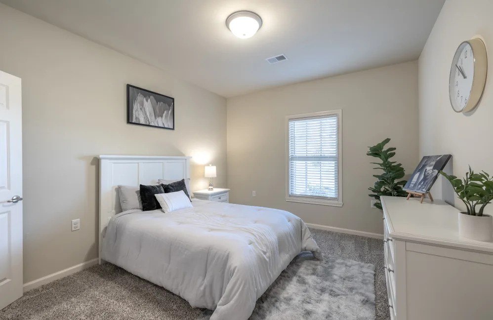Parkside Heights Image 5