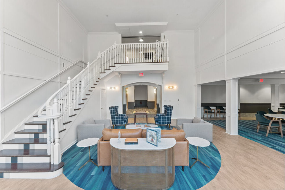Active Adult 55+ - Chestnut Oaks Image 2