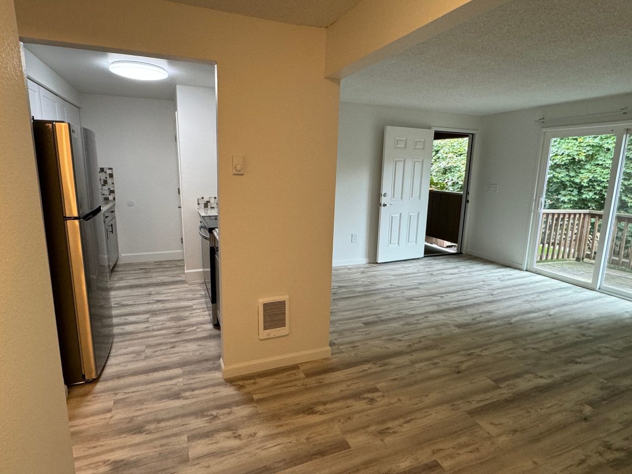 Garden View Apartments Image 11