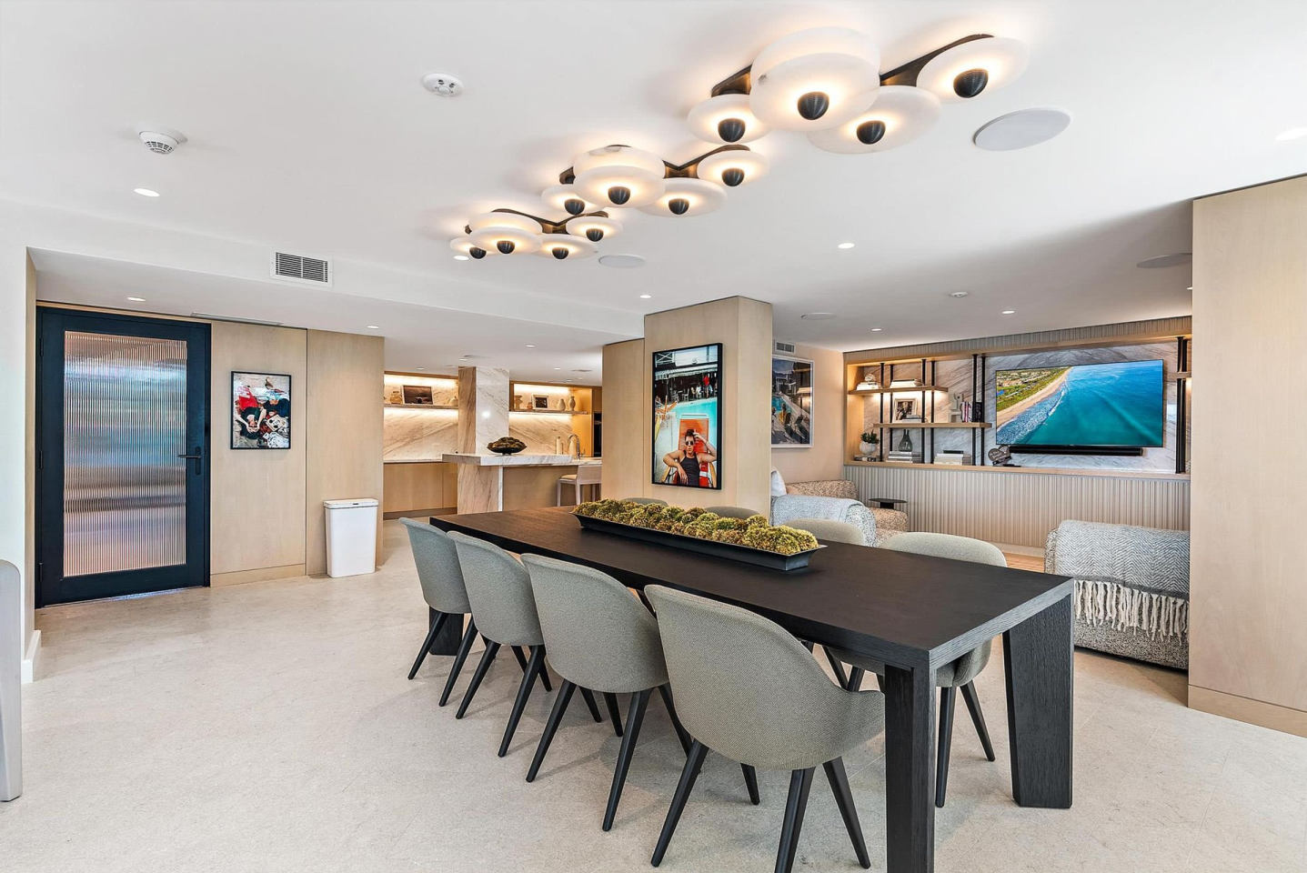 333 Sunset Ave. Image 13