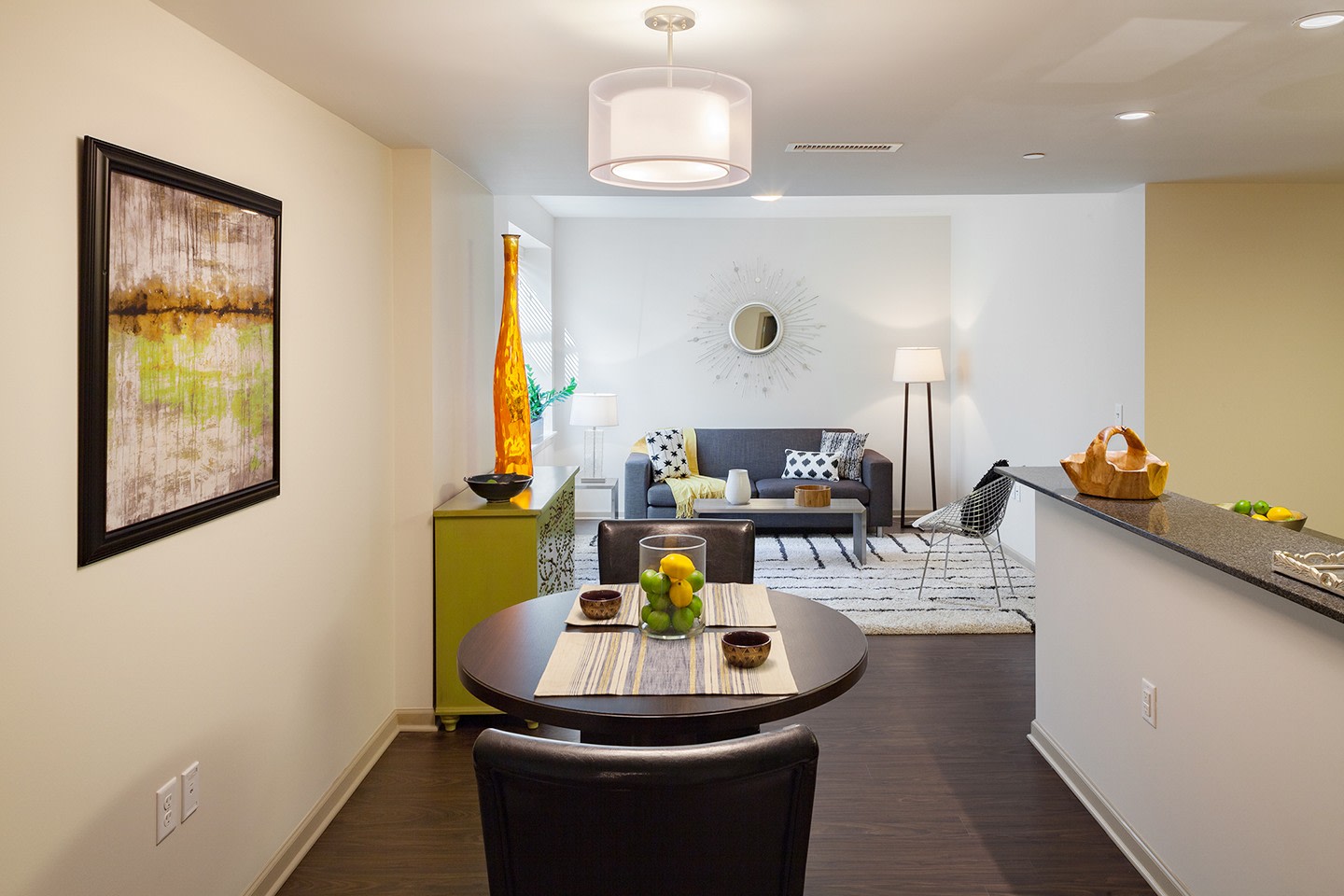 Strathmore Apartments Image 12