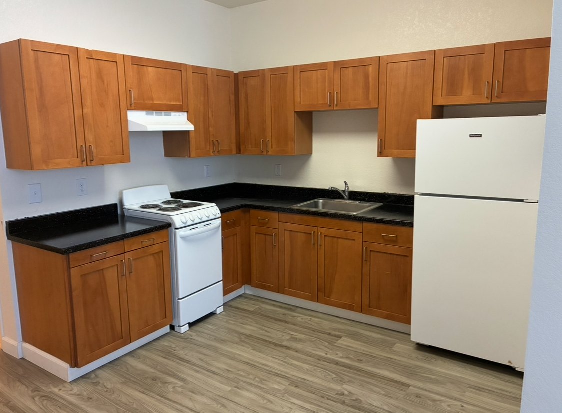 Miley Gardens at Eastmont - 55+ Senior Affordable Image 11