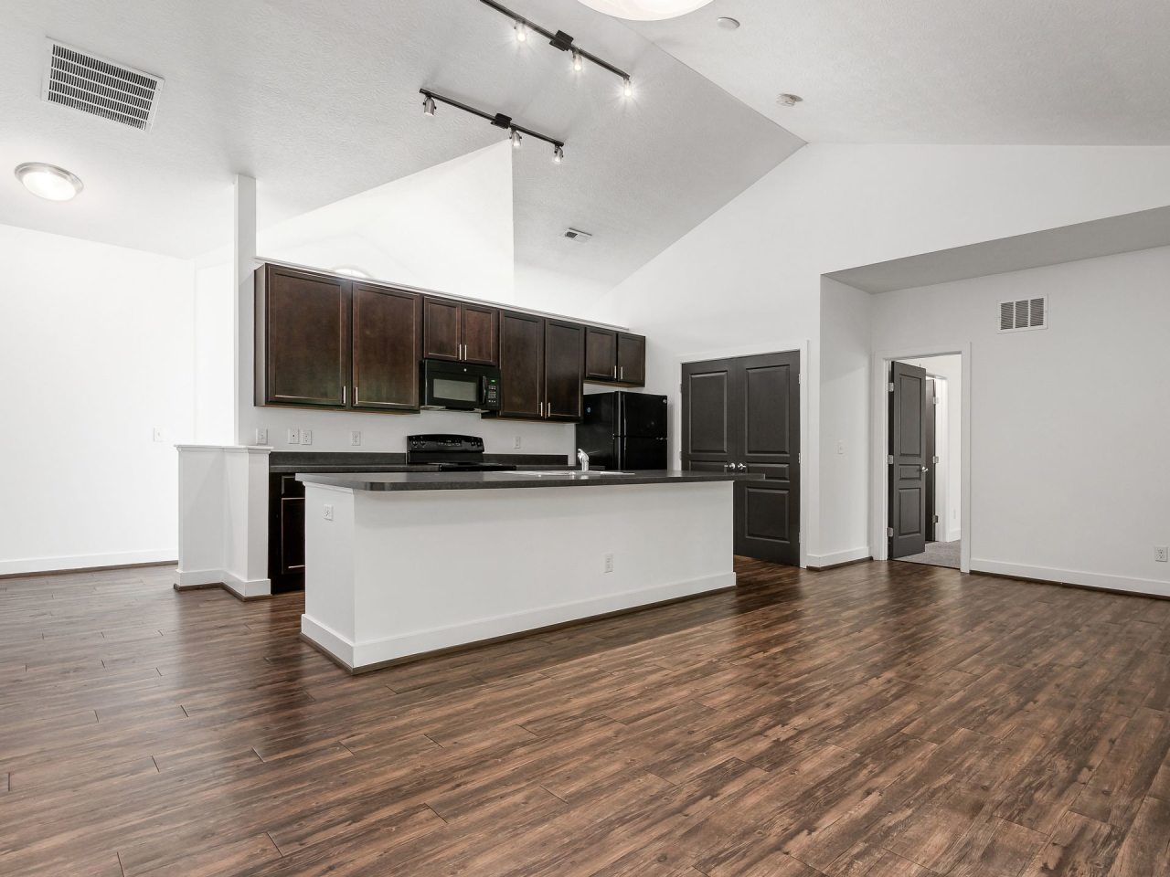 River View at Bexley Apartments Image 89