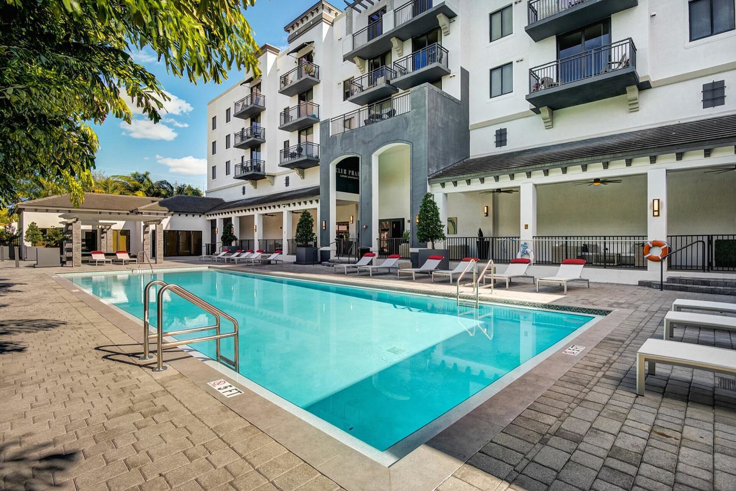 Club Prado Image 14
