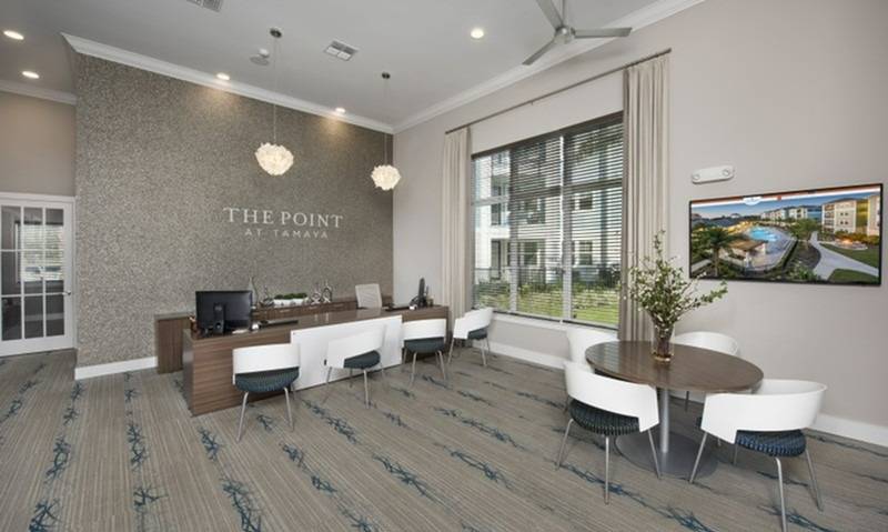 The Point at Tamaya Image 6