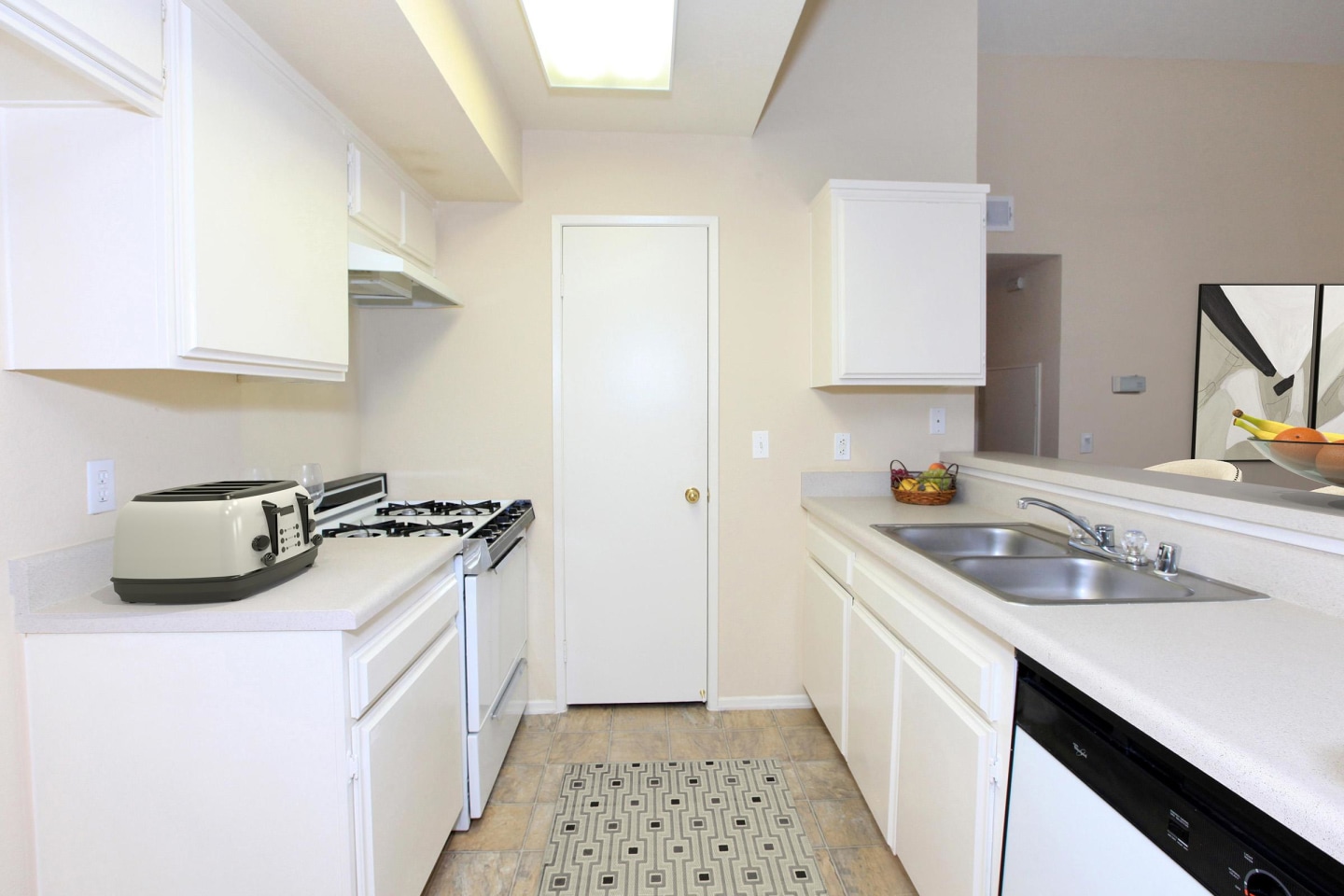 Riverpark apartment homes Image 66