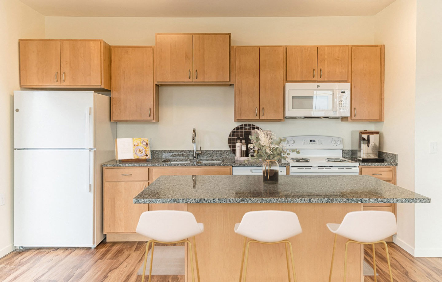 Senior & Affordable Housing - Ashlynn Ridge 55+ Apartments Image 33