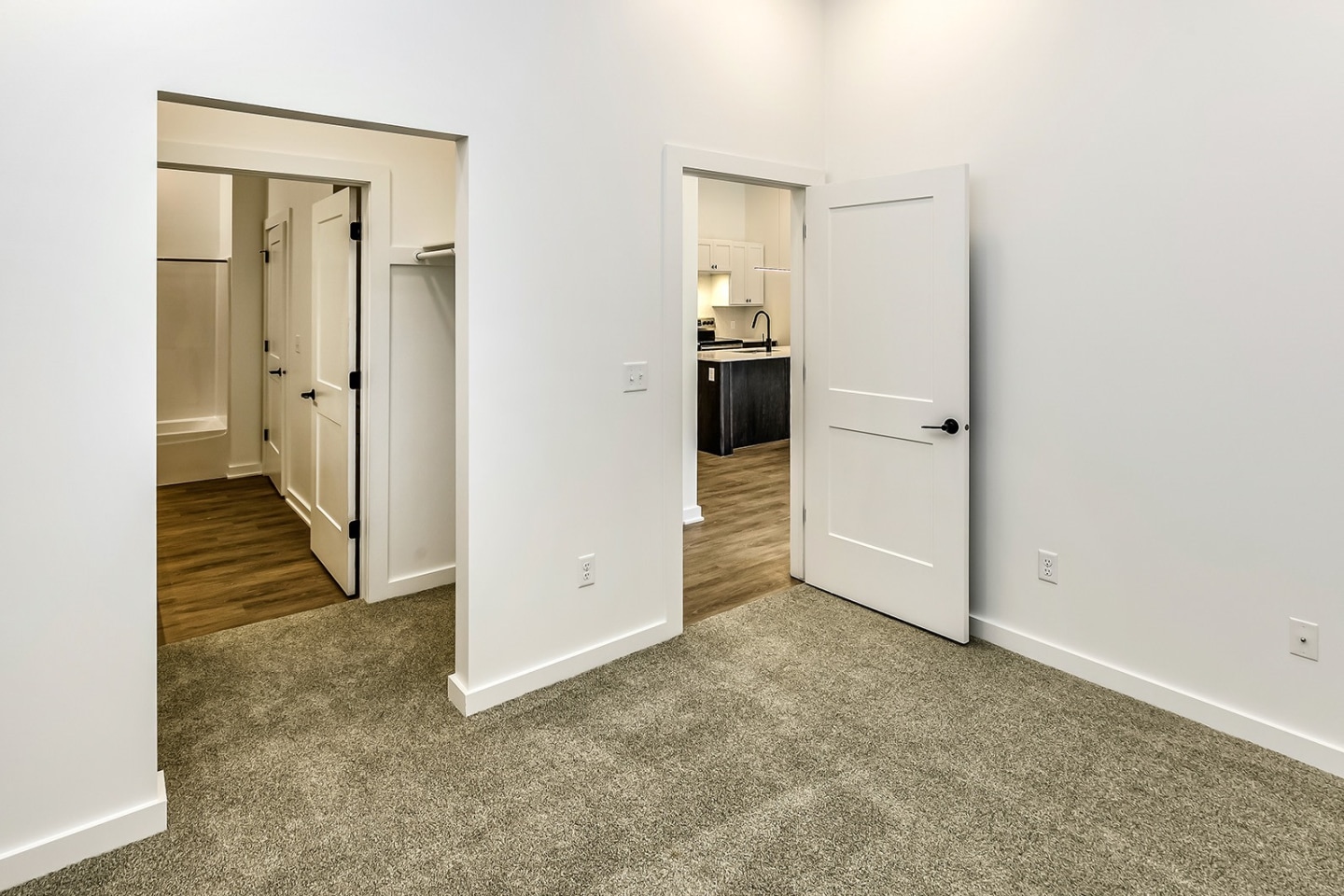 Dalmore Apartments Image 7