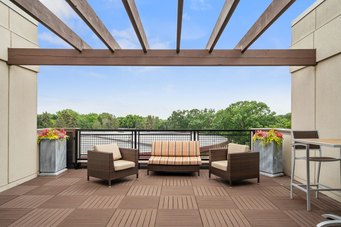 Genesee Apartments and Townhomes Image 10