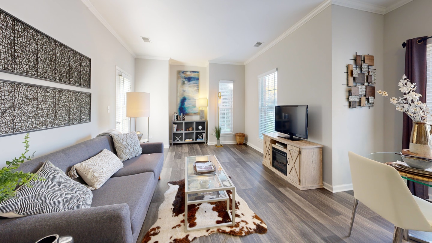 Dwell At Naperville Image 6