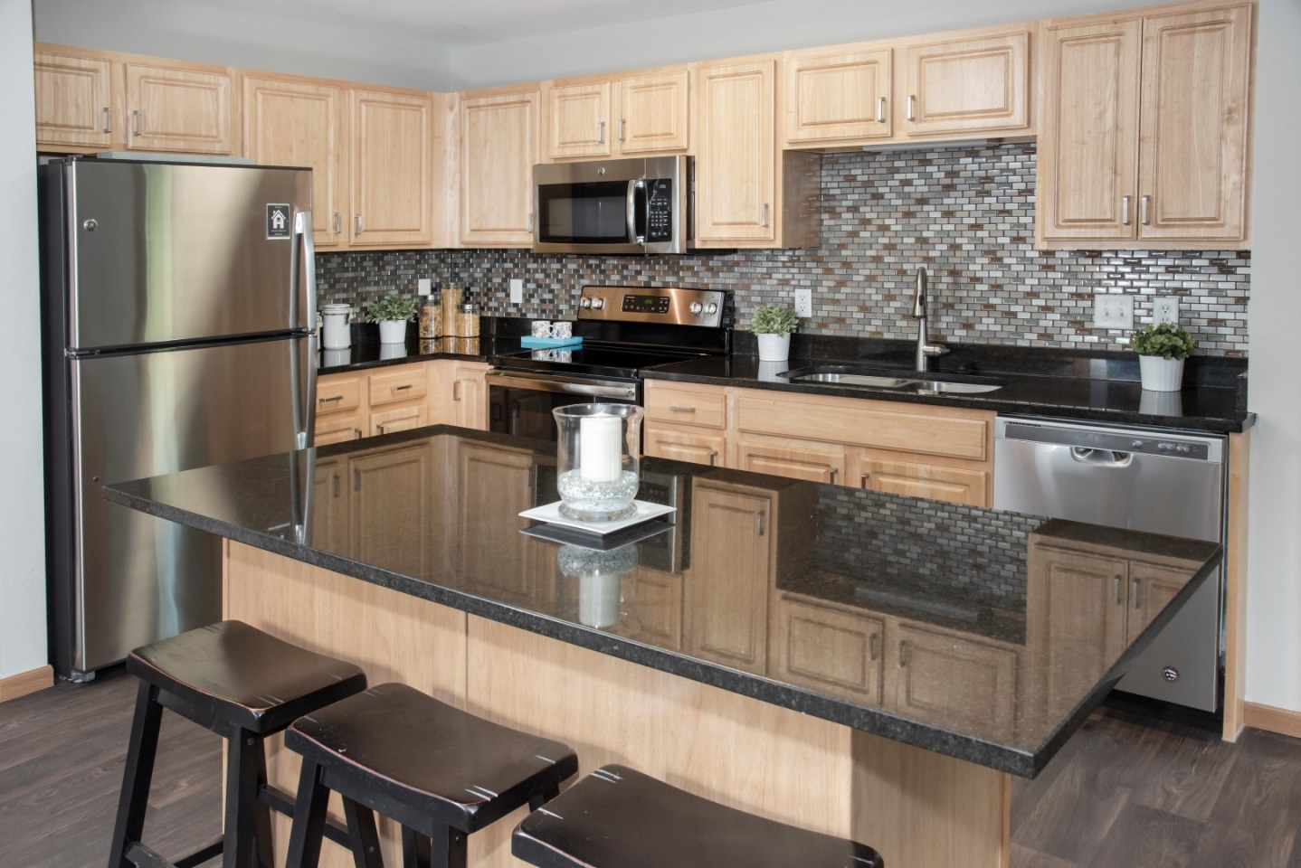 Chaska Place Image 9
