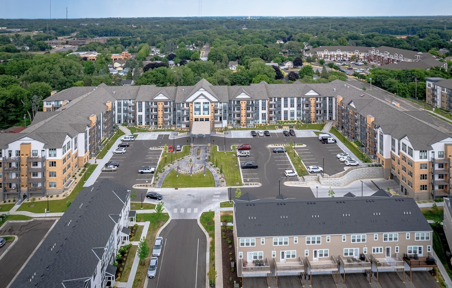 Oaks Landing 55+ Apartments - Senior & Affordable Housing Image 23