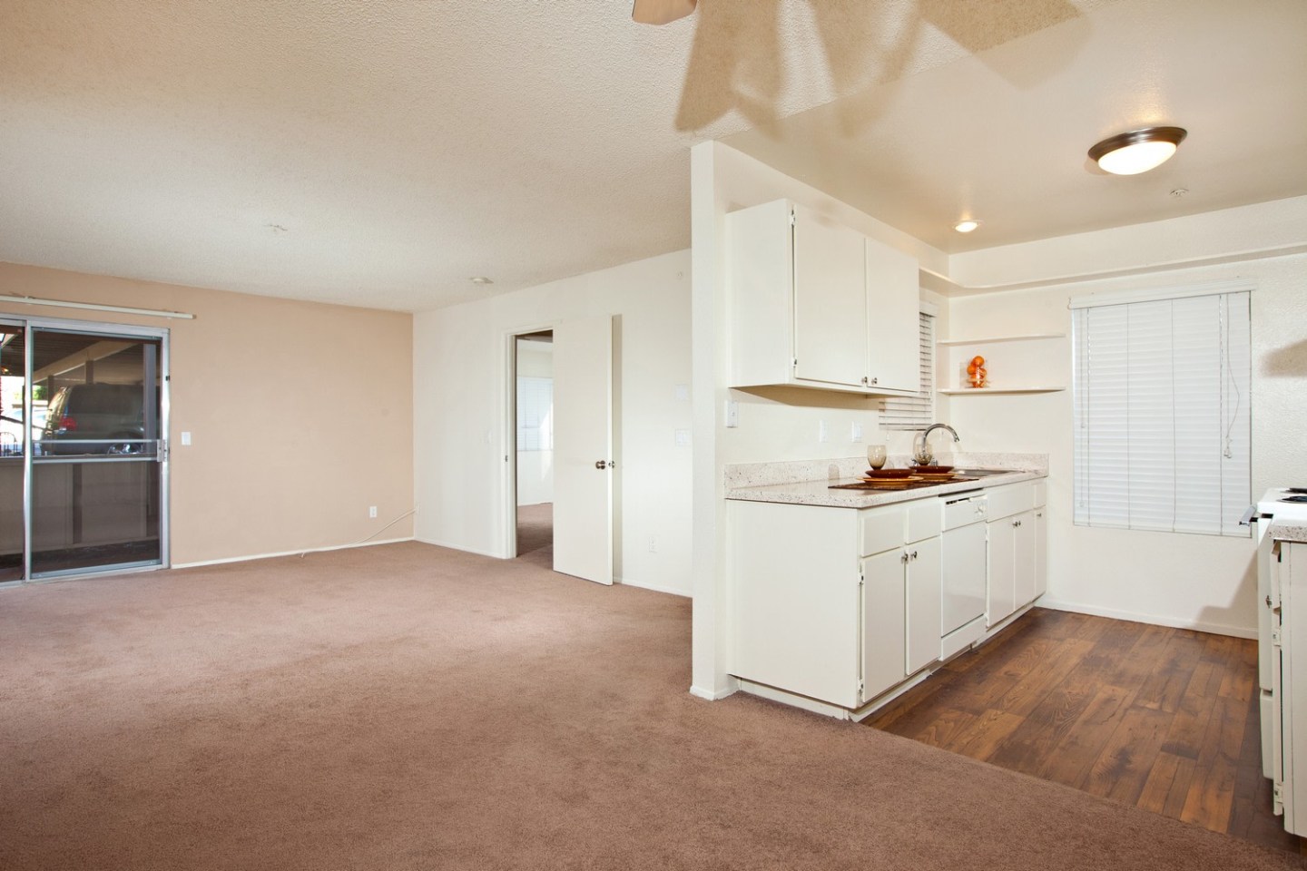 Vista Alta Apartment Homes Image 5