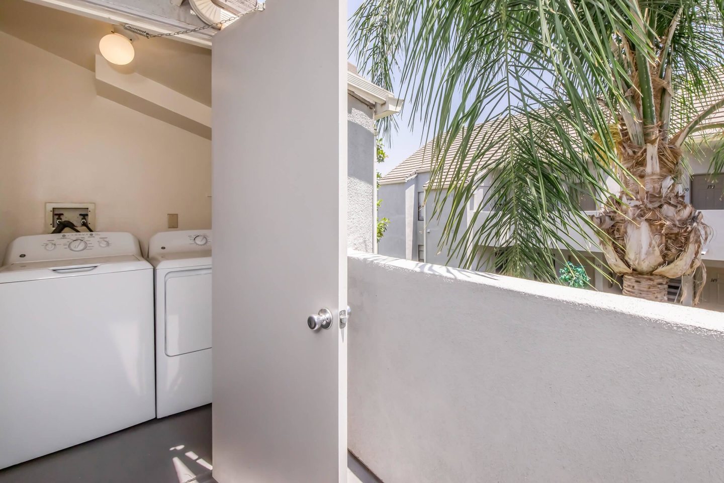 Palm Court Apartment Homes Image 57