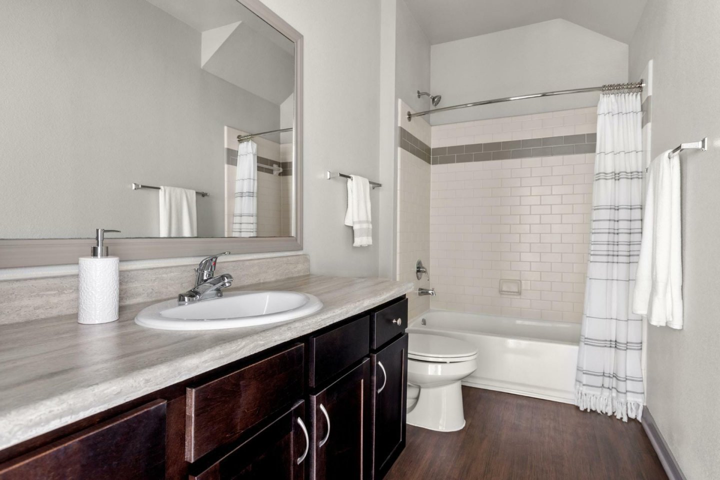 Avenues at Northpointe Image 9