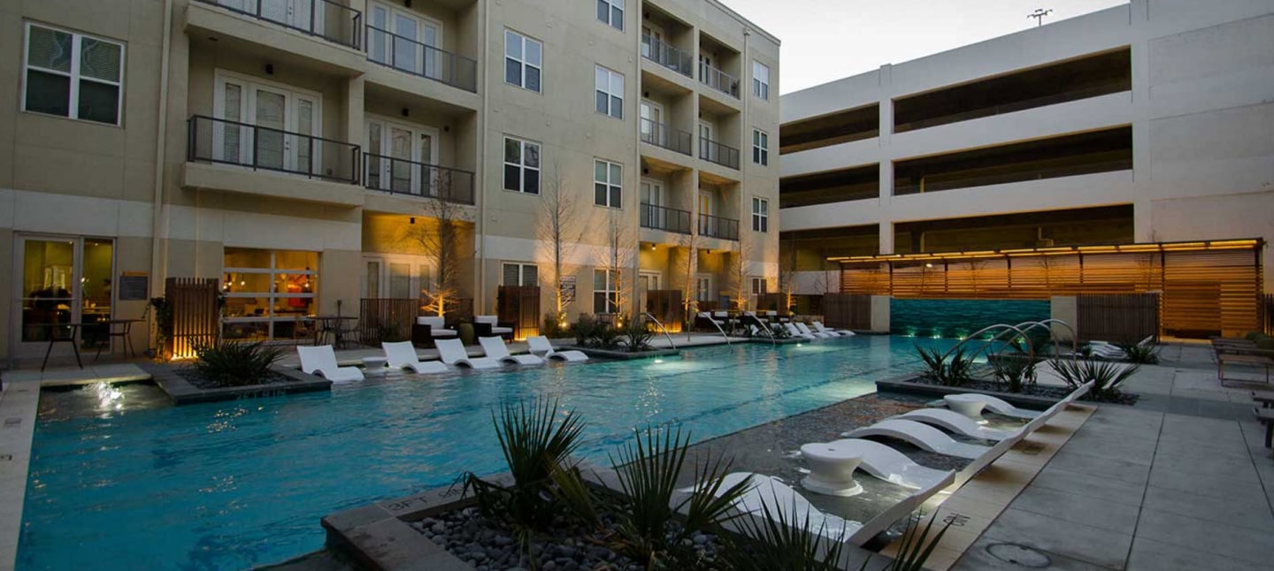 Standard at CityLine I & II Image 16