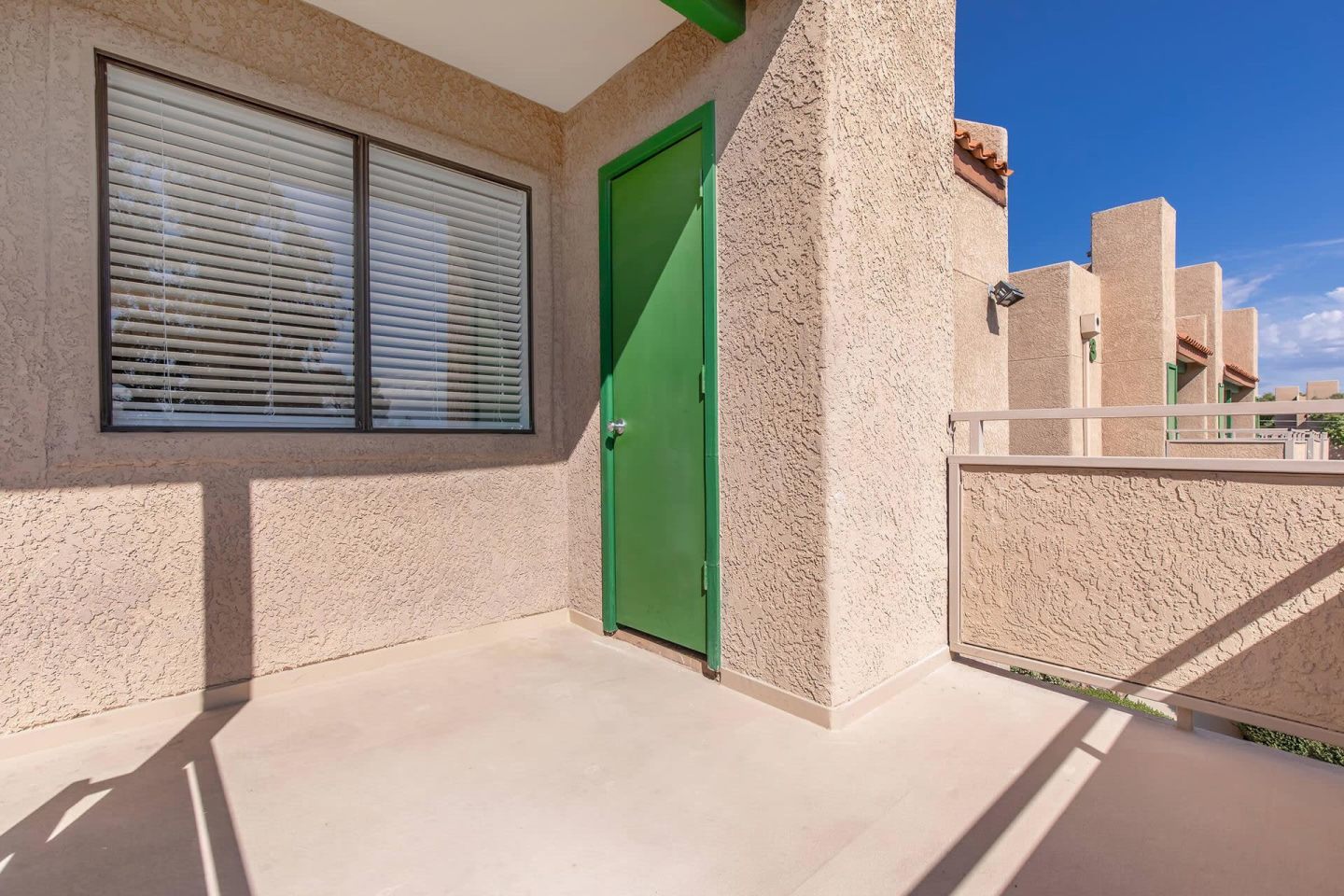 Broadmoor Apartments Image 2