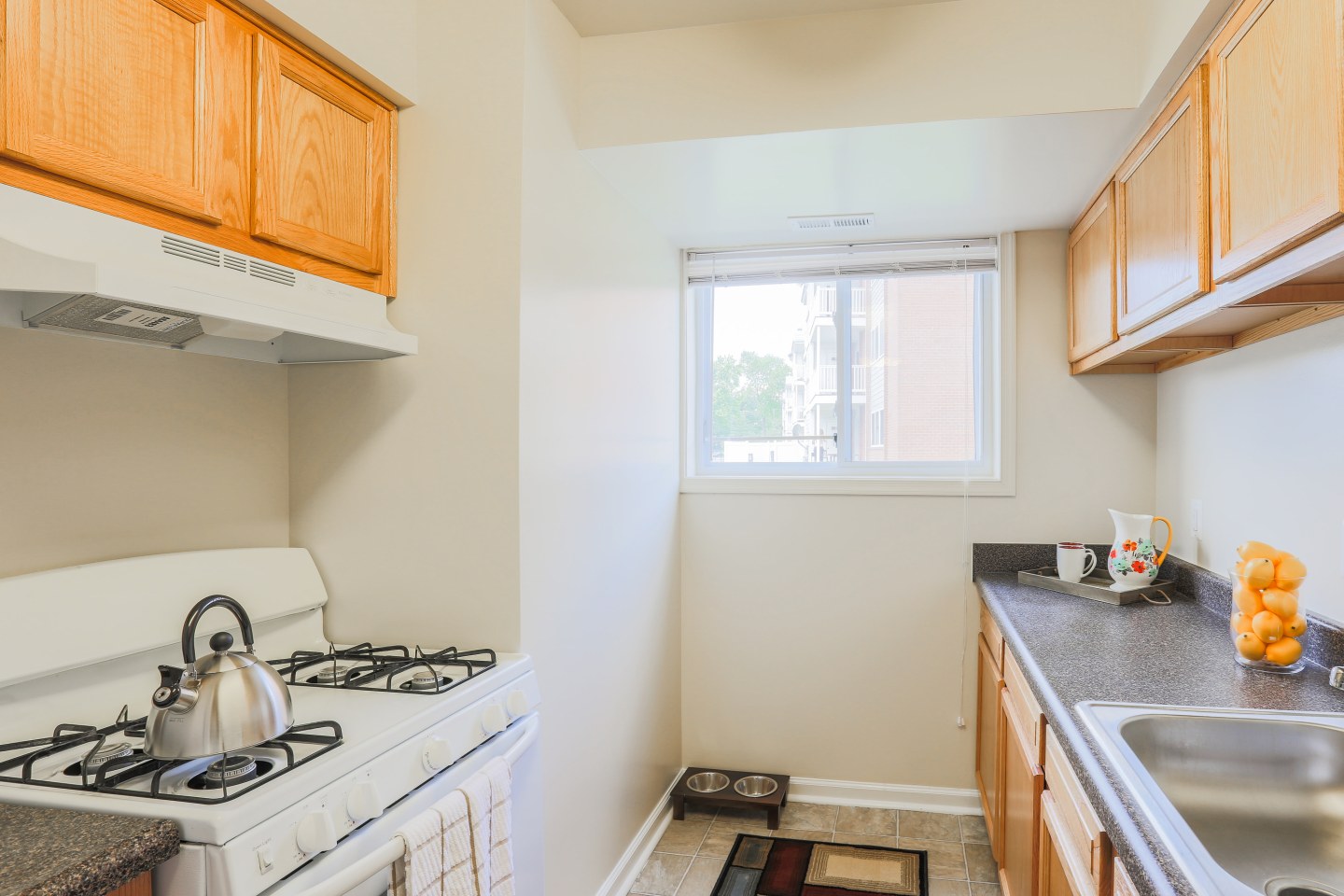 Avenue Apartments Image 16