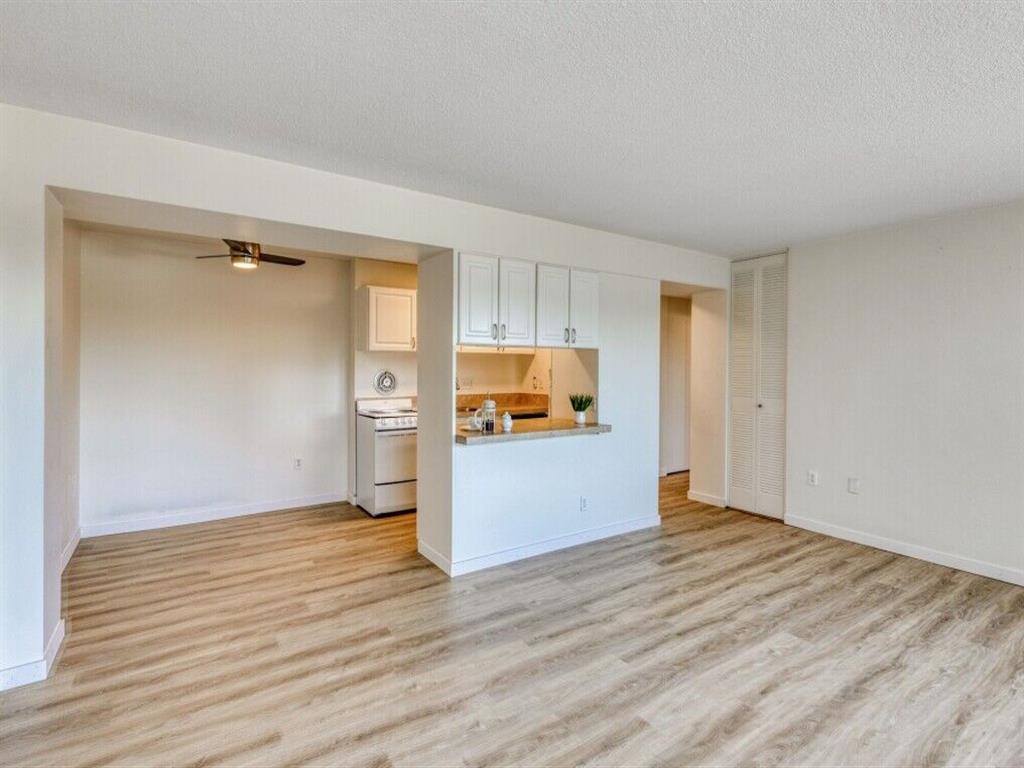 The Irvington Apartments Image 19