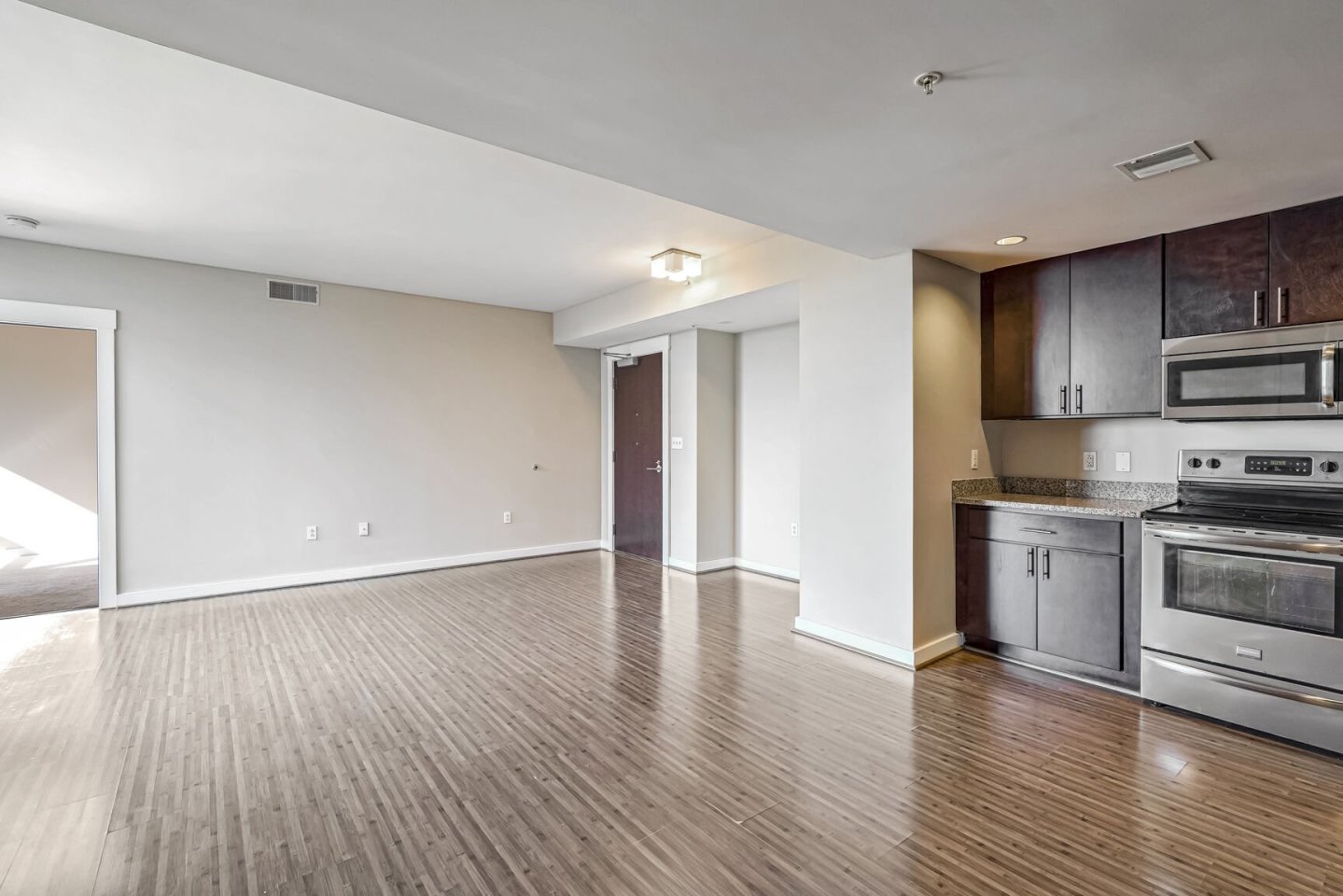 7th Flats Image 25