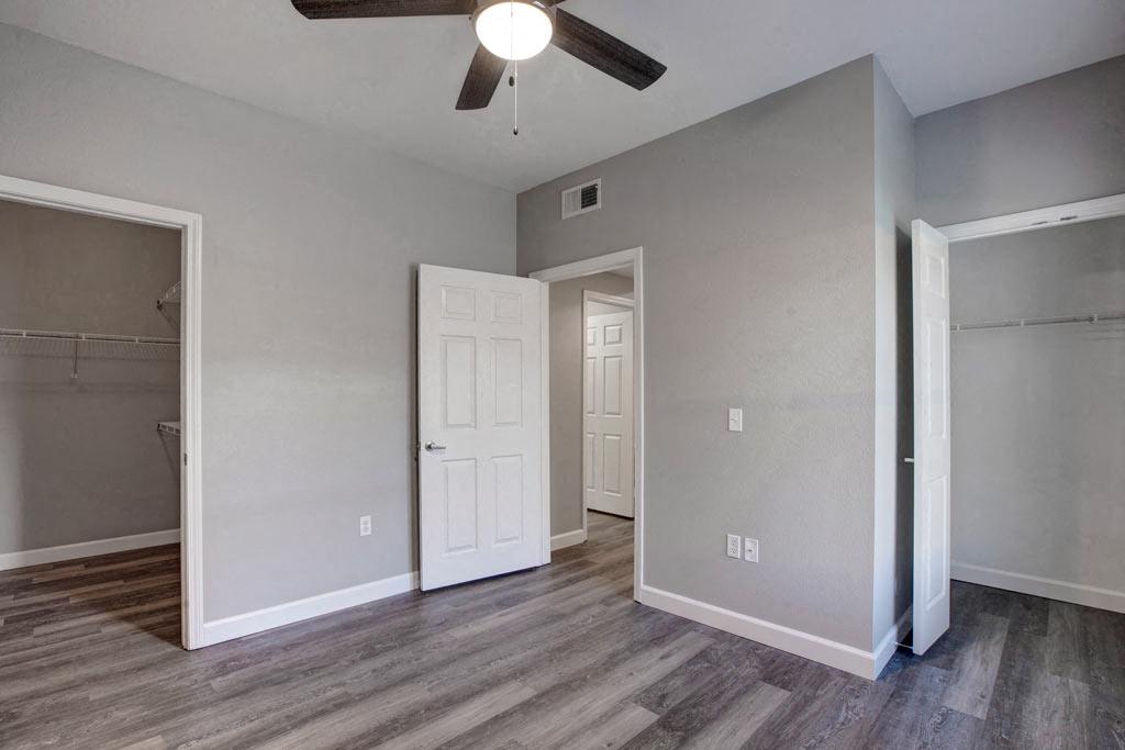 Broadleaf Apartments Image 4