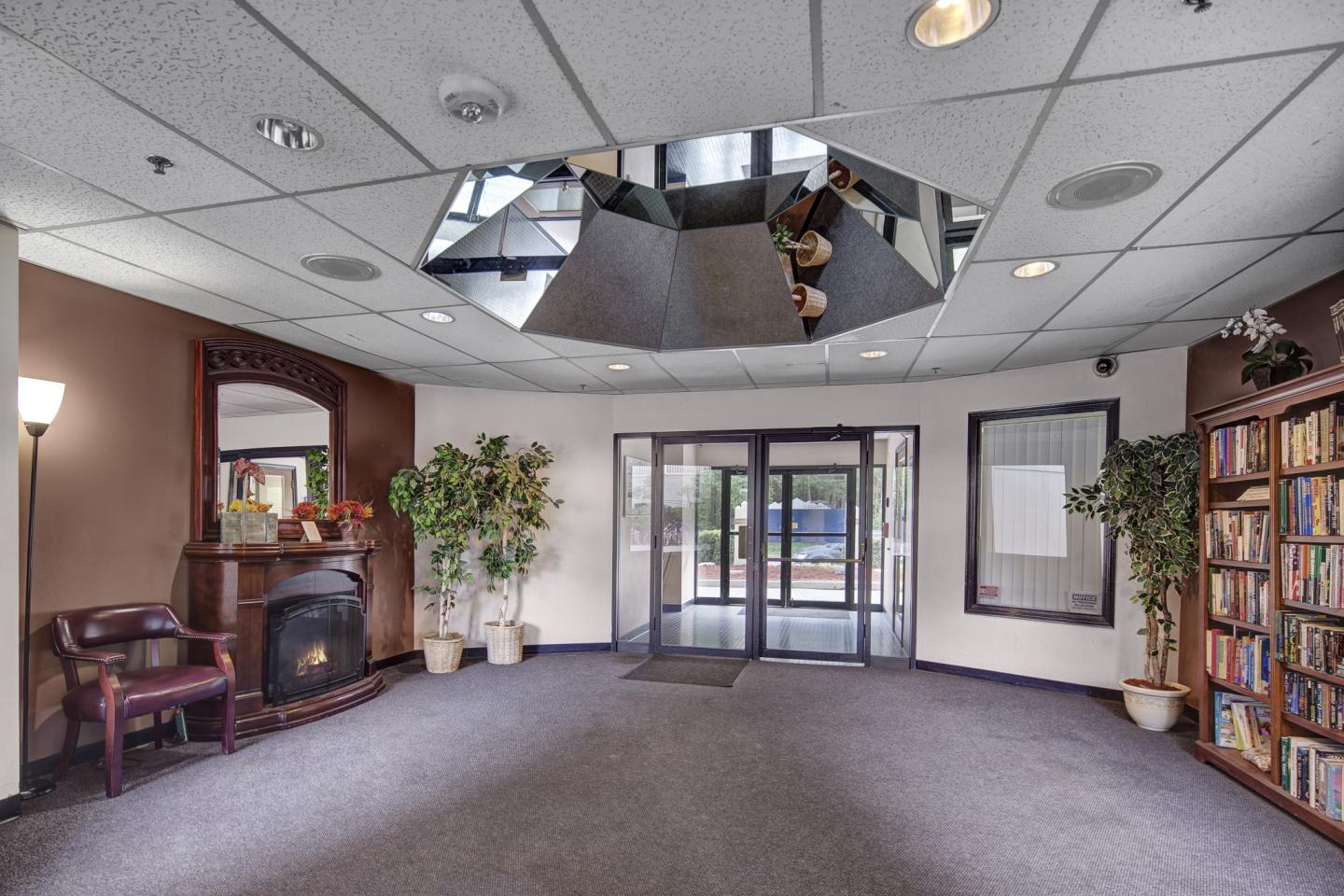 Silver Ridge Apartment Homes Image 15